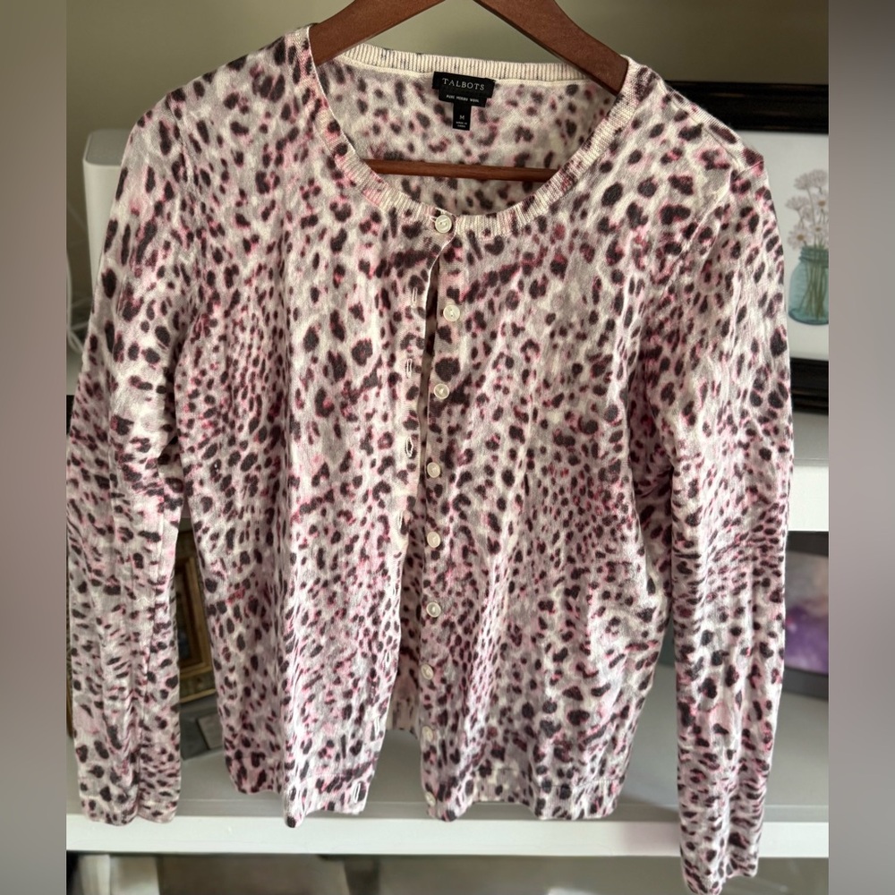 Talbots Charming Cardigan Animal Print Sz M - Picture 7 of 8